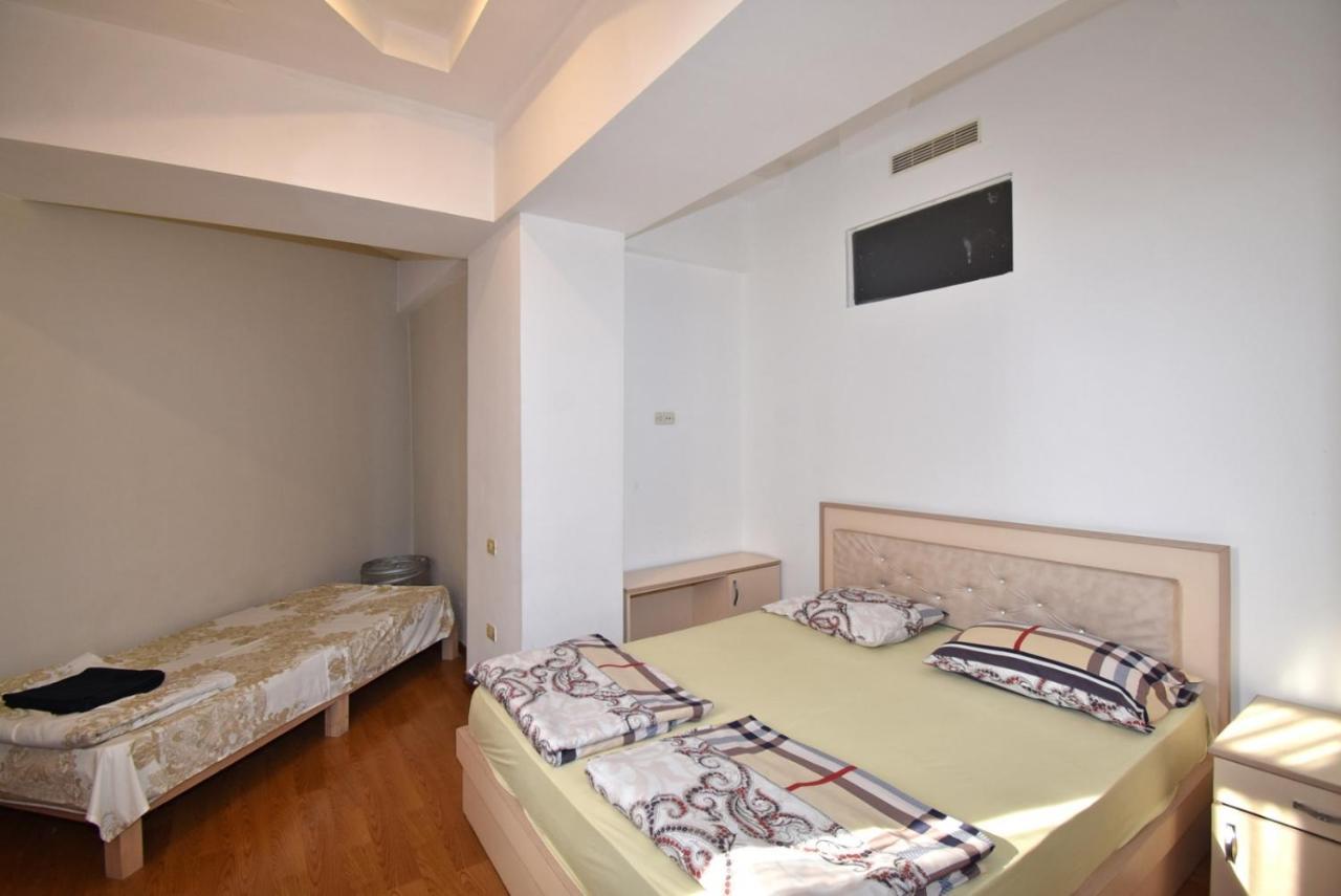 Abovyan Street 16, Apartment No 24 Yerevan Exterior photo